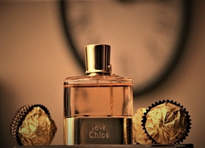 9عطر زنانه کلوهه لاو-min